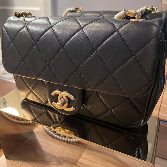 CHANEL Authentic 2021 Mini Crystal Pearls Chain Flap Shoulder Bag - Picture 6 of 17